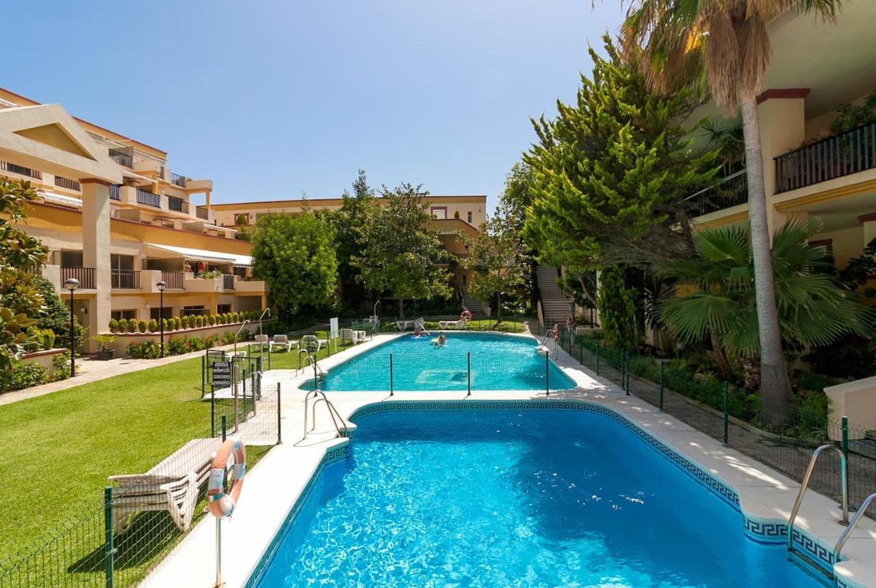 Oleholidays 412 Romana Playa Primera Linea Playa Marbella Exterior foto